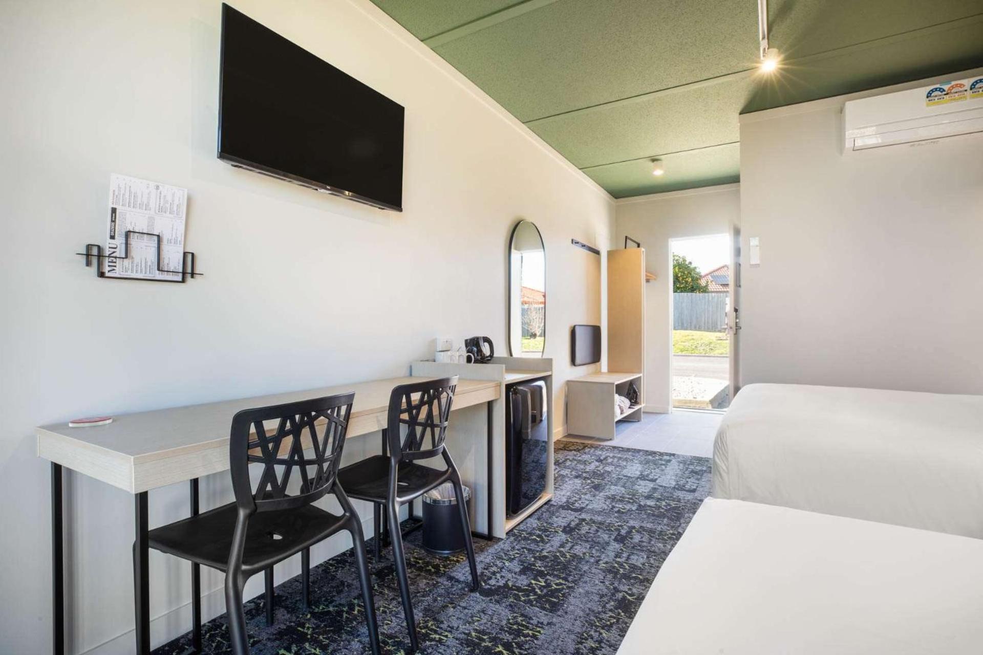 Nightcap At Morwell Hotel Экстерьер фото