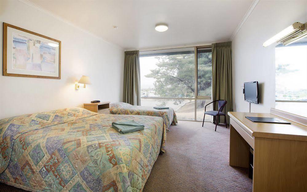Nightcap At Morwell Hotel Экстерьер фото